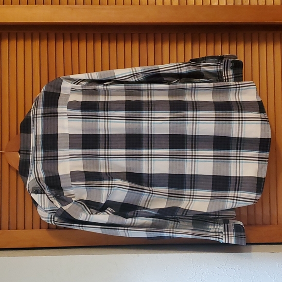 Beverly Hills Polo Button Up Top - Picture 2 of 3